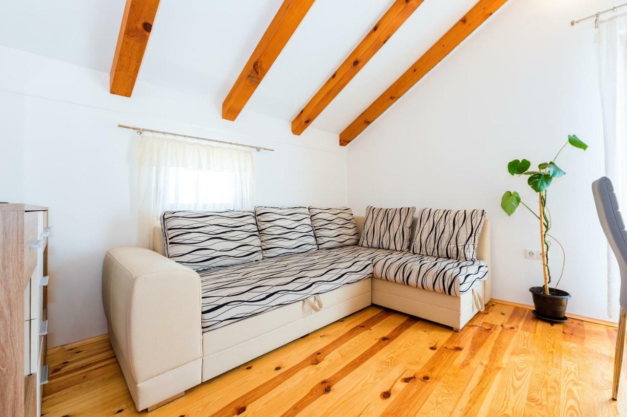 Apartment Bogdanovic Tisno Exterior foto